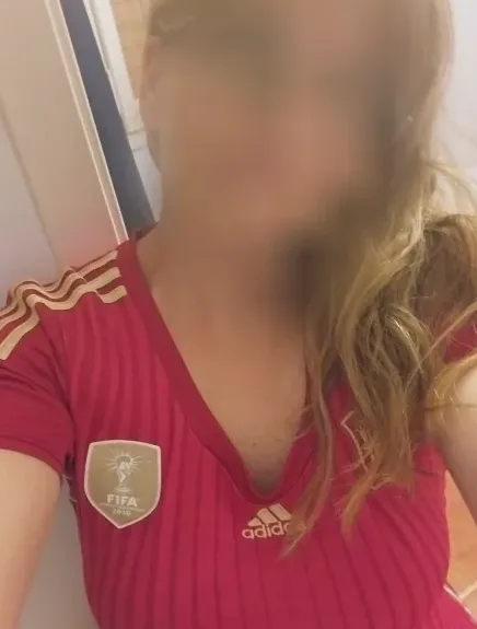 Charlotte, 35