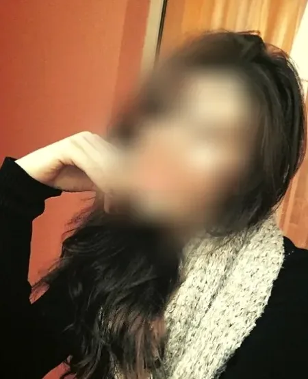 Daisy, 28