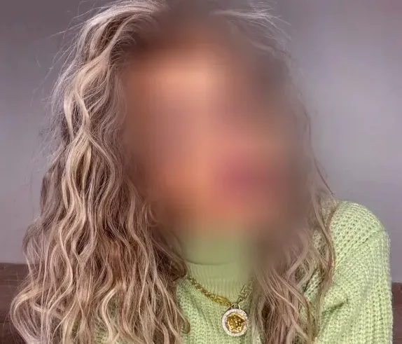 Eleri, 35