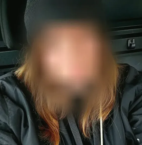 Grace, 28