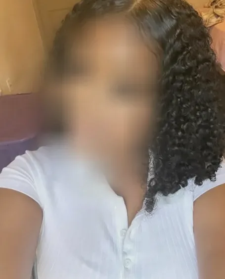 Jessica, 20