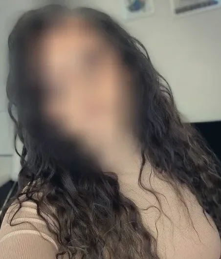 Leila, 35