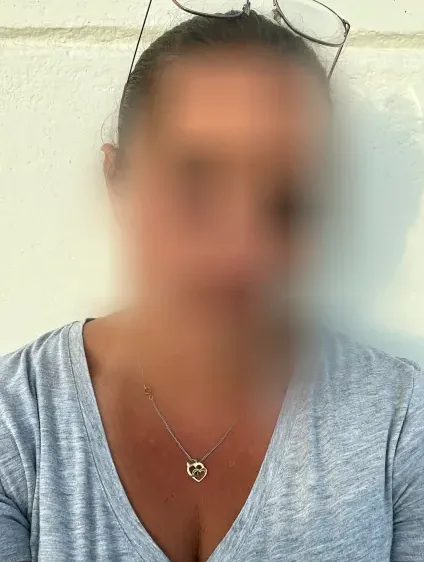 Lily, 33