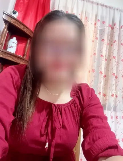 Molly, 38
