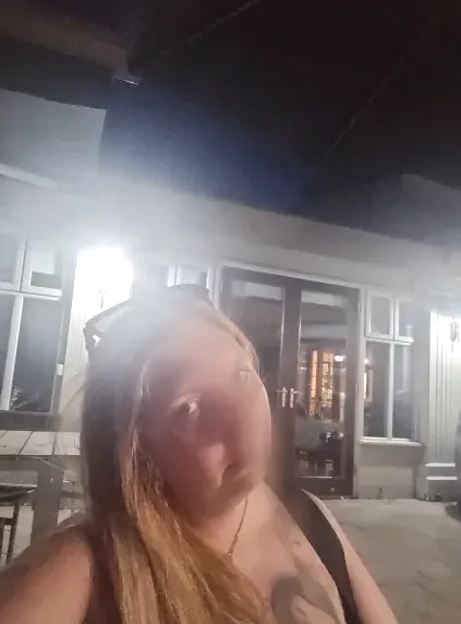 Rebecca, 35