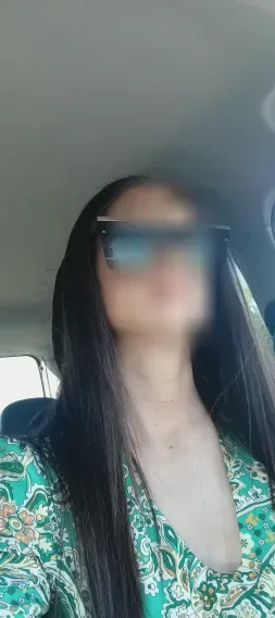 Rhian, 39