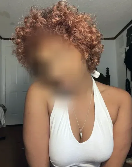 Shannon, 20